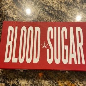 Jeffree Star Blood Sugar eyeshadow palette